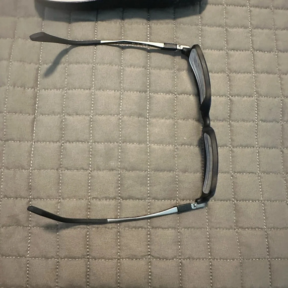 Rayban Men’s Prescription Eyeglasses - Picture 5 of 5